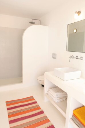 Hair dryer, towels - Villa O’Malley - Into the Cycladic wild (Kamari)