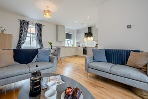 TV - 2 Bed in Bude (oc-u31759) (Bude)