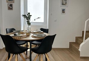 Dining - Playa Vista Guest House (Albufeira)