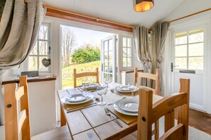 Dining - 2 Bed in Duloe (oc-f31903) (Duloe)