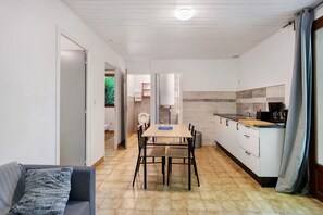 Interior - Holiday Home "Maison 4 Personnes" (Calviac-en-Périgord)
