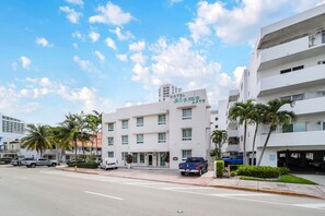 Exterior - Alamo Hotel (Miami Beach)