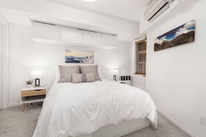 2 bedrooms, Internet, bed sheets