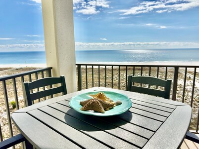 3 BR Gulf-Front Orange Beach Condo | Balcony Views, Pools & Beach Access!