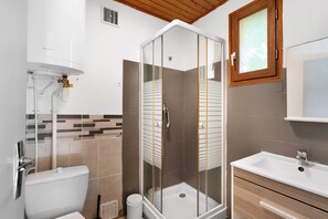 Een douche, een haardroger