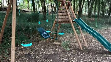 Childrenâs area