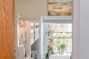 Free WiFi, bed sheets - 3 Bed in Polperro (oc-b32244) (Polperro)
