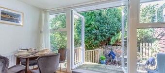2 Bed in Pwllheli (oc-h32071)