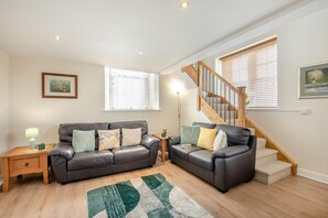 TV, fireplace - 1 Bed in Berwick-upon-Tweed (oc-c32028) (Kyloe)