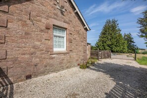 Property grounds - 1 Bed in Berwick-upon-Tweed (oc-c32028) (Kyloe)
