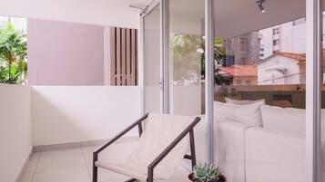 Leilighet, 5 soverom, balkong, byutsikt | Terrasse/patio