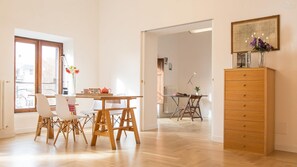 Apartment | Living area - Rental in Rome Giulio Cesare Penthouse (Rome)