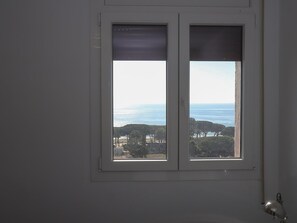 Interior - Renovated 3-BR apartment, near beach with sea view (Cambrils)