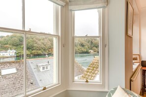Interior - 2 Bed in Fowey (oc-p00638) (Fowey)
