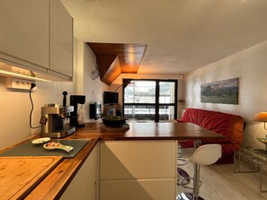 Dining - Renovated apartment in Méaudre, 4 pers, terrace, near center (Méaudre)