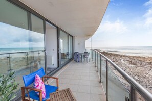 Terrace/patio - 2 Bed in Westward Ho (oc-c32777) (Westward Ho!)