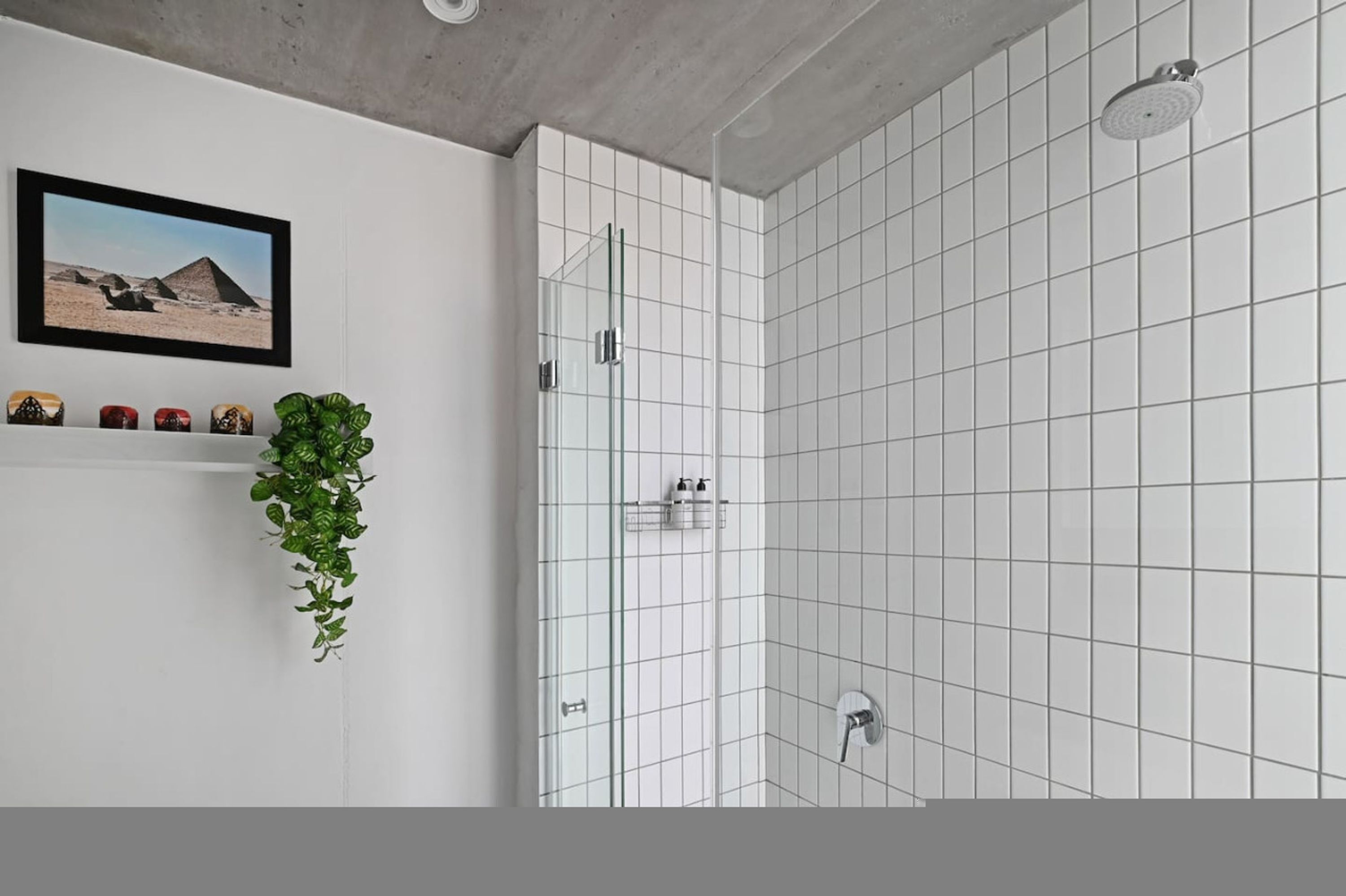 Hair dryer, towels