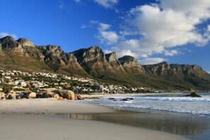 Beach - 8th Floor- Table Mountain Views|Central & Secure (Cape Town)