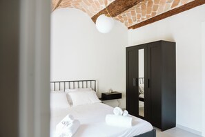 Fer et planche à repasser, Wi-Fi, draps fournis