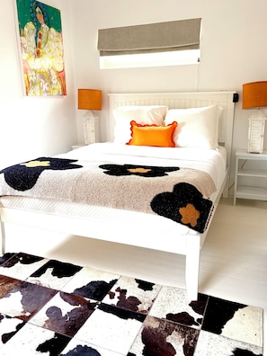 5 habitaciones, tabla de planchar con plancha, wifi y ropa de cama