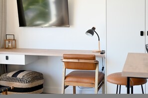 Interior - Green Point | Micro | Lock Up and Go (Cape Town)