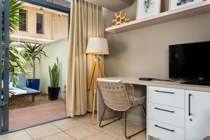 Interior - Sea Point Oasis | Private Garden | Pool, Gym and BBQ (Cape Town)