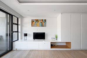 Interior - One Bedroom | Green Point | Spacious (Cape Town)