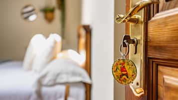 Strygejern/strygebræt, Wi-Fi, sengetøj