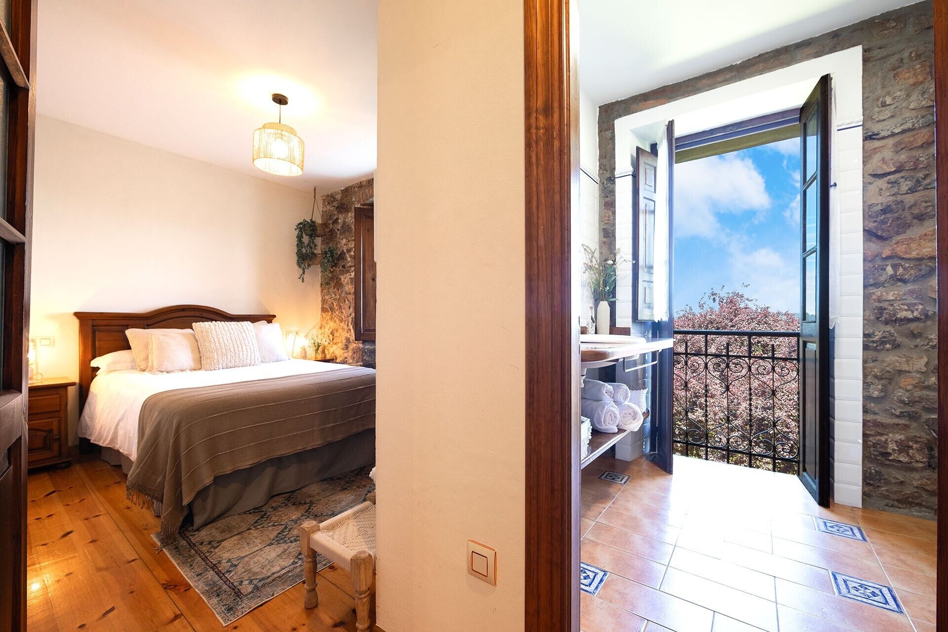 Een strijkplank/strijkijzer, wifi