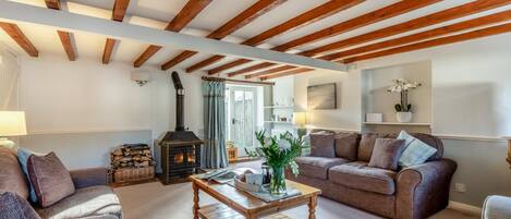 تلفزيون، مدفأة