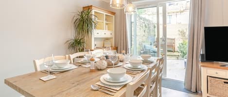 تناول الطعام