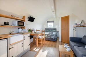 Interior - 1 Bed in Marden (oc-r33957) (Marden)