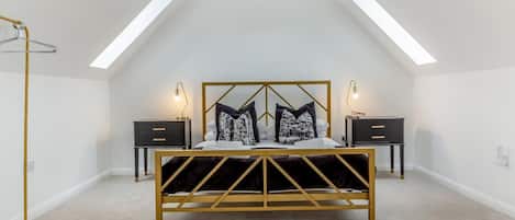 1 Schlafzimmer, Bügeleisen/Bügelbrett, Reisekinderbett, kostenloses WLAN