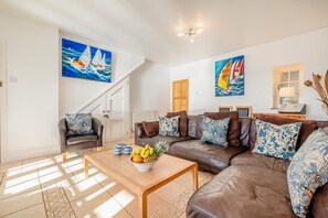 TV - 3 Bed in Polperro (oc-h34100) (Polperro)