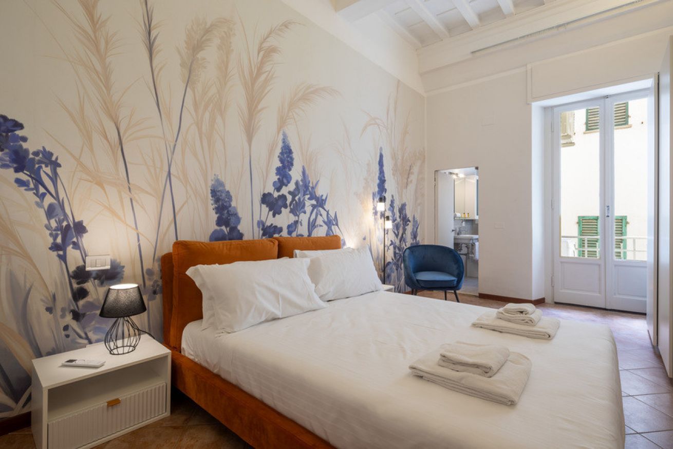 2 bedrooms, iron/ironing board