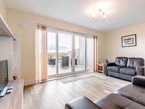 TV - 2 Bed in Alnwick (oc-80497) (Newton-by-the-Sea)