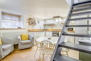 Interior - 2 Bed in Sheringham (oc-r34134) (Sheringham)