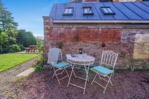 Outdoor dining - 1 Bed in Errol (oc-s33022) (Errol)
