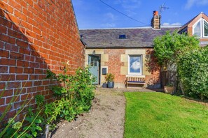 Exterior - 1 Bed in Errol (oc-s33022) (Errol)