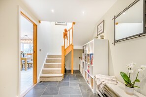 Interior - 3 Bed in Fairford (oc-r34367) (Fairford)