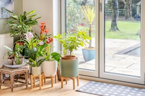 Interior - 4 Bed in Bishopston (oc-t34163) (Murton)