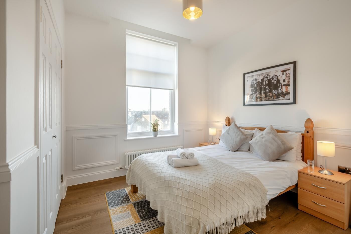 Iron/ironing board, free WiFi, bed sheets