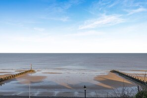 Beach - 2 Bed in Sheringham (oc-b34382) (Sheringham)
