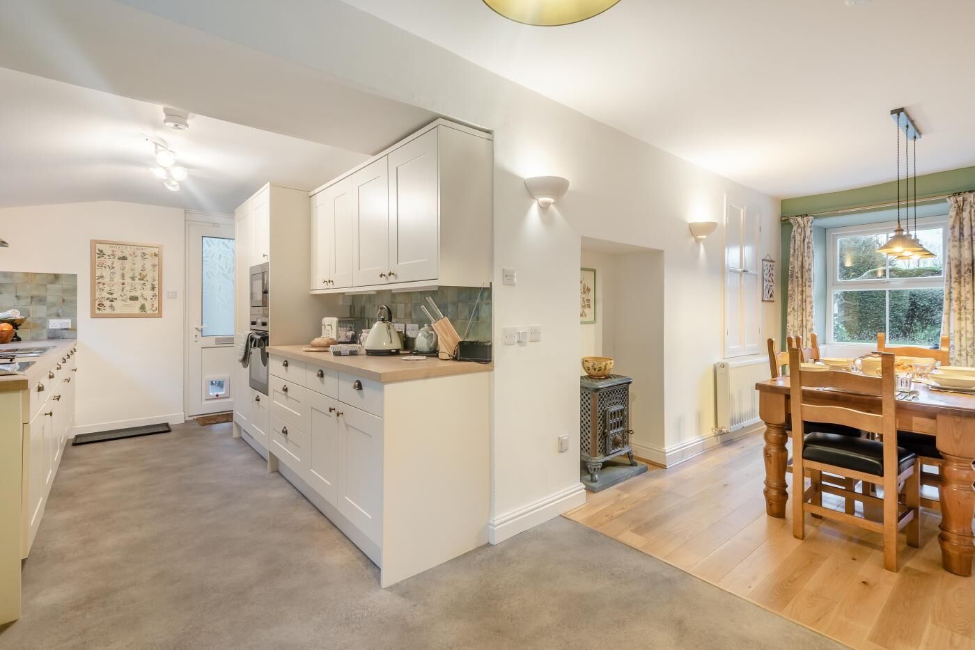 Oven, dishwasher, high chair, cookware/dishes/utensils