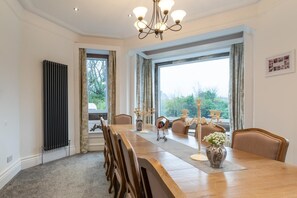 Dining - 6 Bed in Chapel-en-le-Frith (oc-c34371) (Chapel-en-le-Frith)