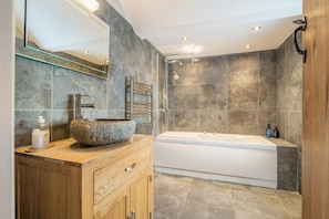 Towels - 4 Bed in St. Briavels (oc-c34250) (Saint Briavels)