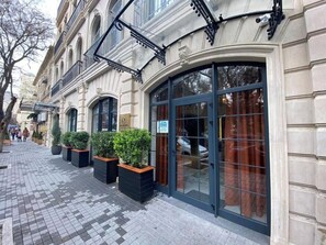 Front of property - Molokan Inn Hotel (Baku)