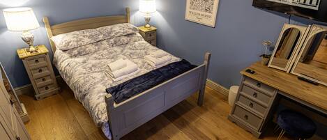 1 개의 침실, 각각 다른 스타일의 인테리어, 각각 다르게 가구 비치, 무료 WiFi