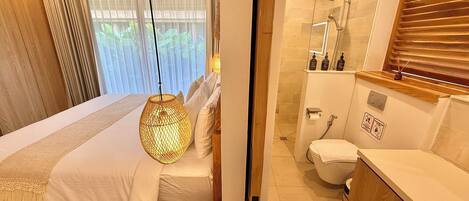 Family Villa, 3 Bedrooms, Kitchen, Pool View | Free WiFi