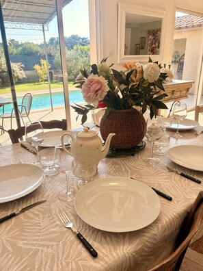 Dining - Farniente in Valloncourt (Cheval-Blanc)